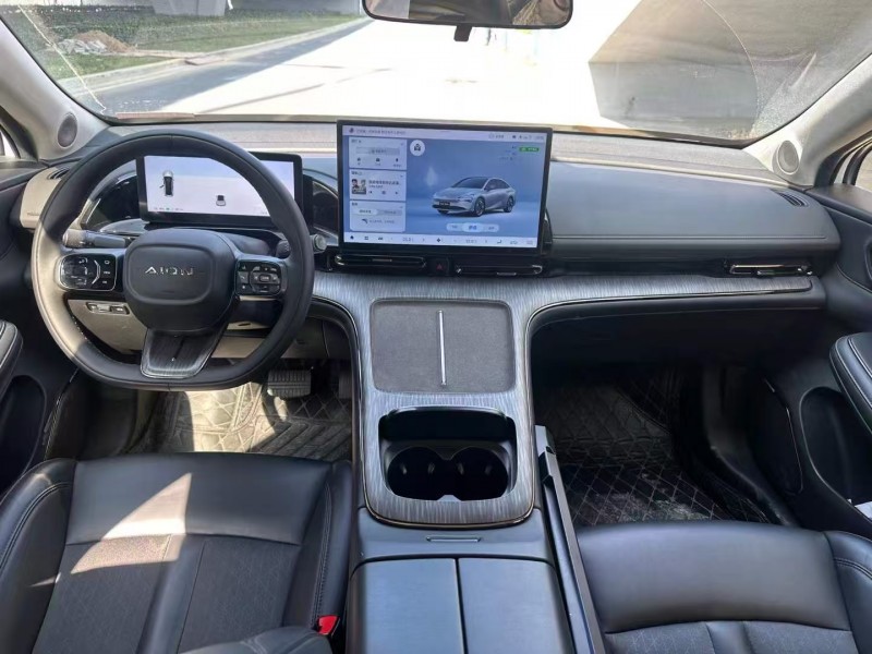 广州24年传祺埃安S6