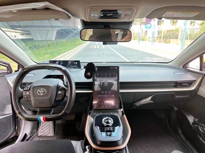 广州24年丰田BZ3Pro6