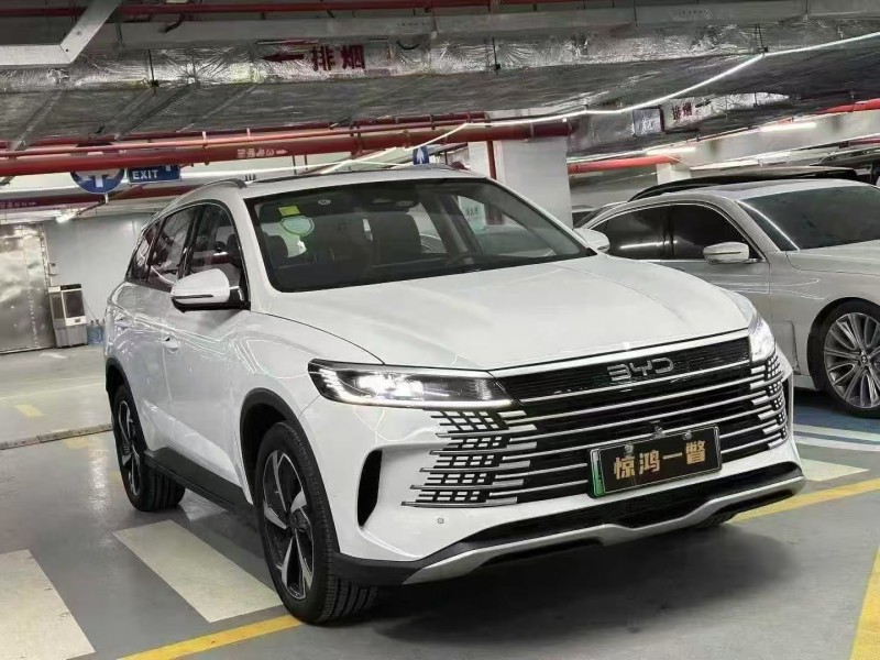 深圳25年比亚迪海狮2