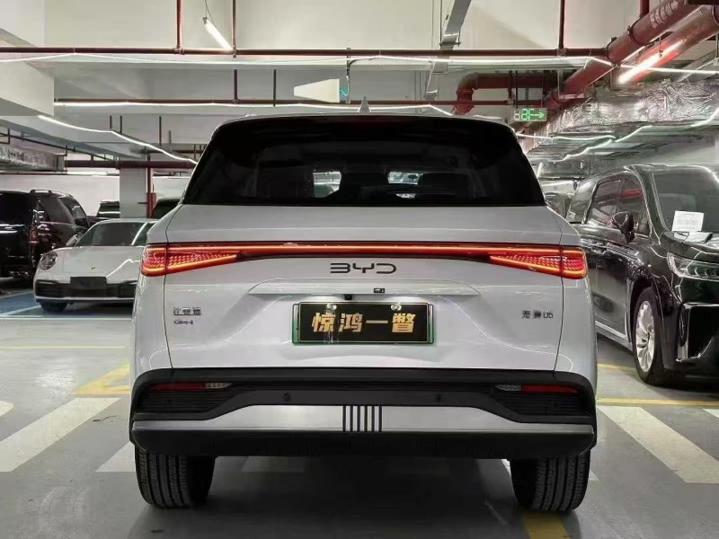 深圳25年比亚迪海狮9