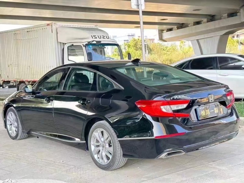 广州19年本田雅阁4