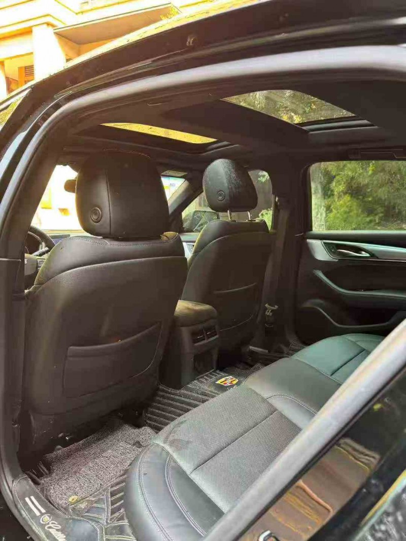 重庆23年凯迪拉克CT54