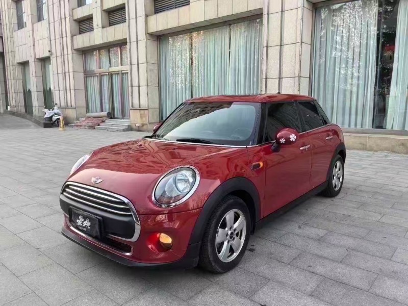 唐山17年宝马迷你6