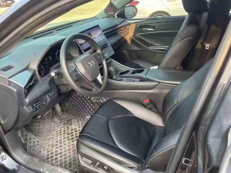 珠海25年丰田亚洲龙9