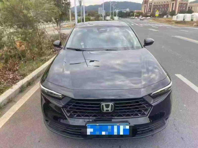 福州25年本田雅阁1