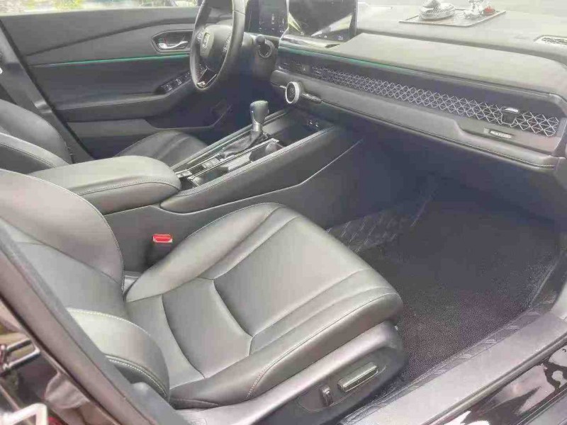 福州25年本田雅阁5