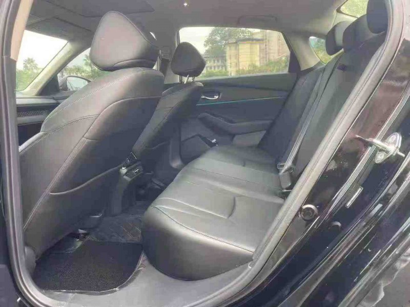 福州25年本田雅阁7