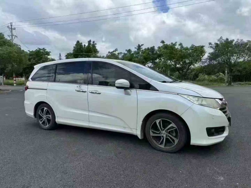 湛江17年本田奥德赛2