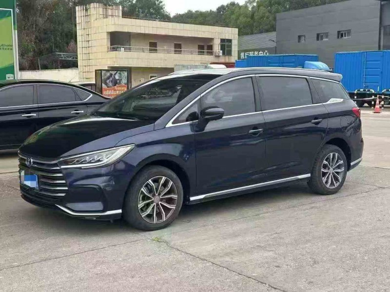 江门21年比亚迪宋MAX2