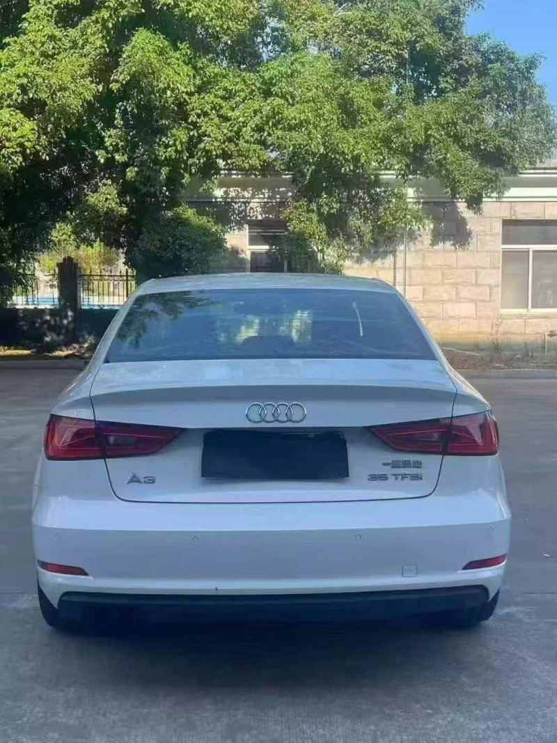 三明14年奥迪A39