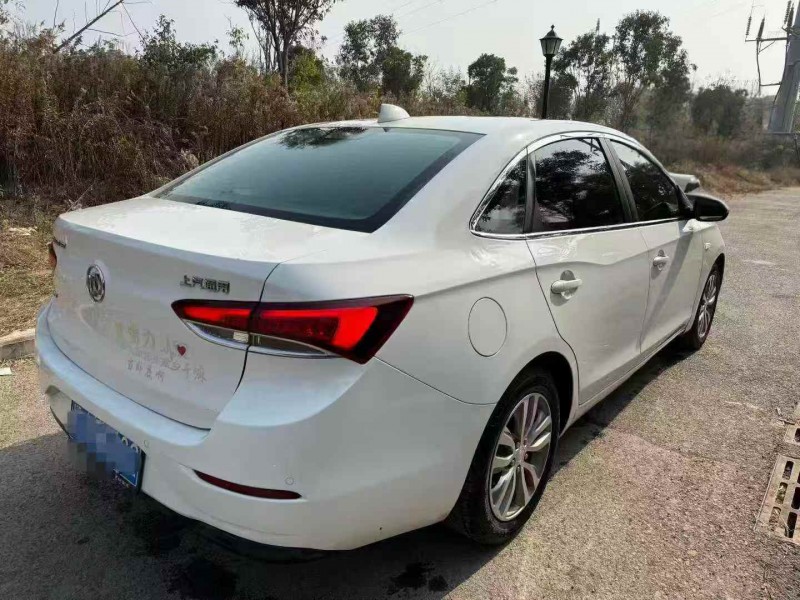 鄂州20年别克英朗8