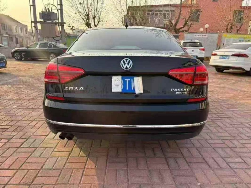 东营18年大众帕萨特8