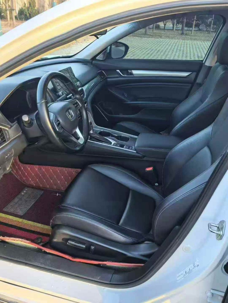 天津21年本田雅阁4