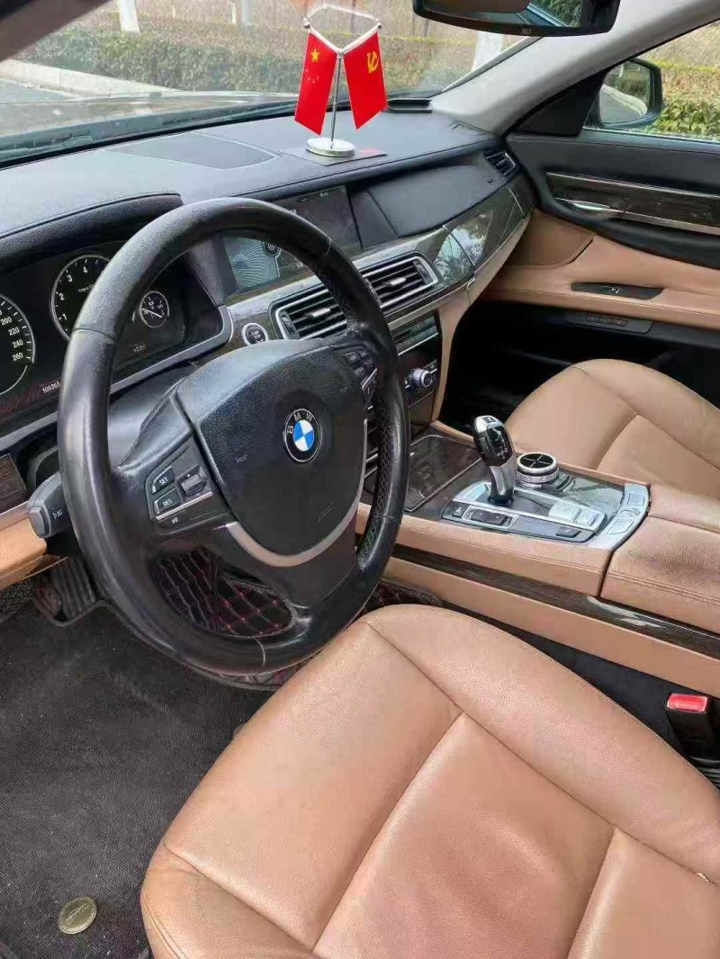 连云港11年宝马7系4