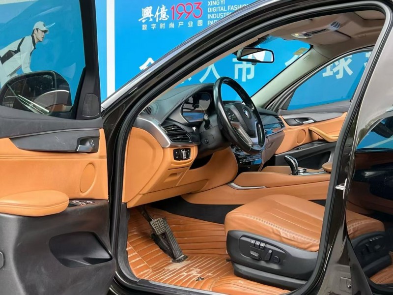 深圳16年宝马X65