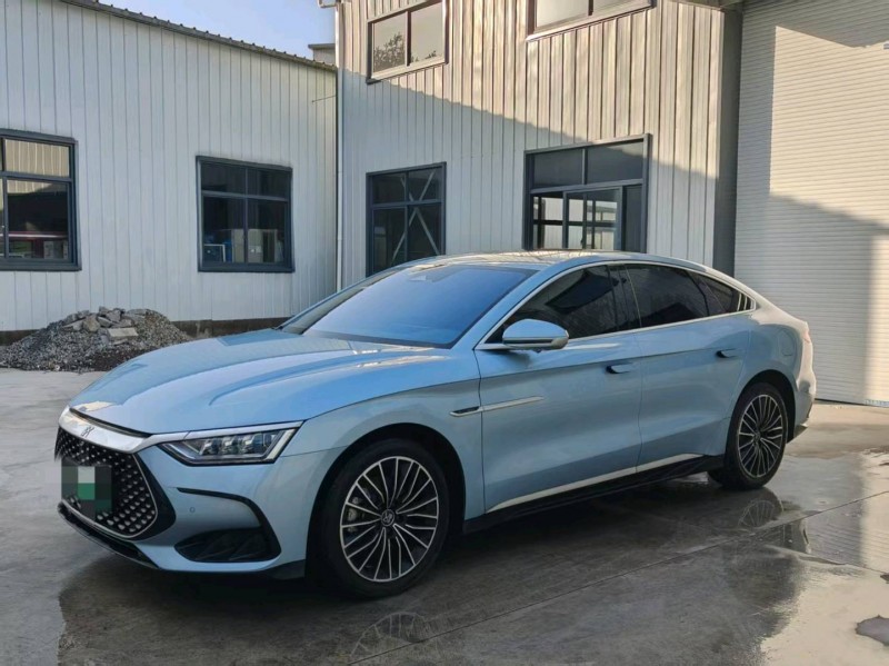 黄山23年比亚迪汉4