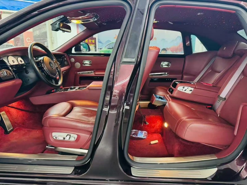 深圳20年劳斯莱斯古斯特5