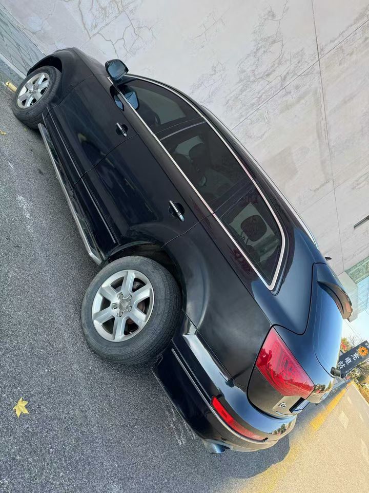 营口12年奥迪Q77