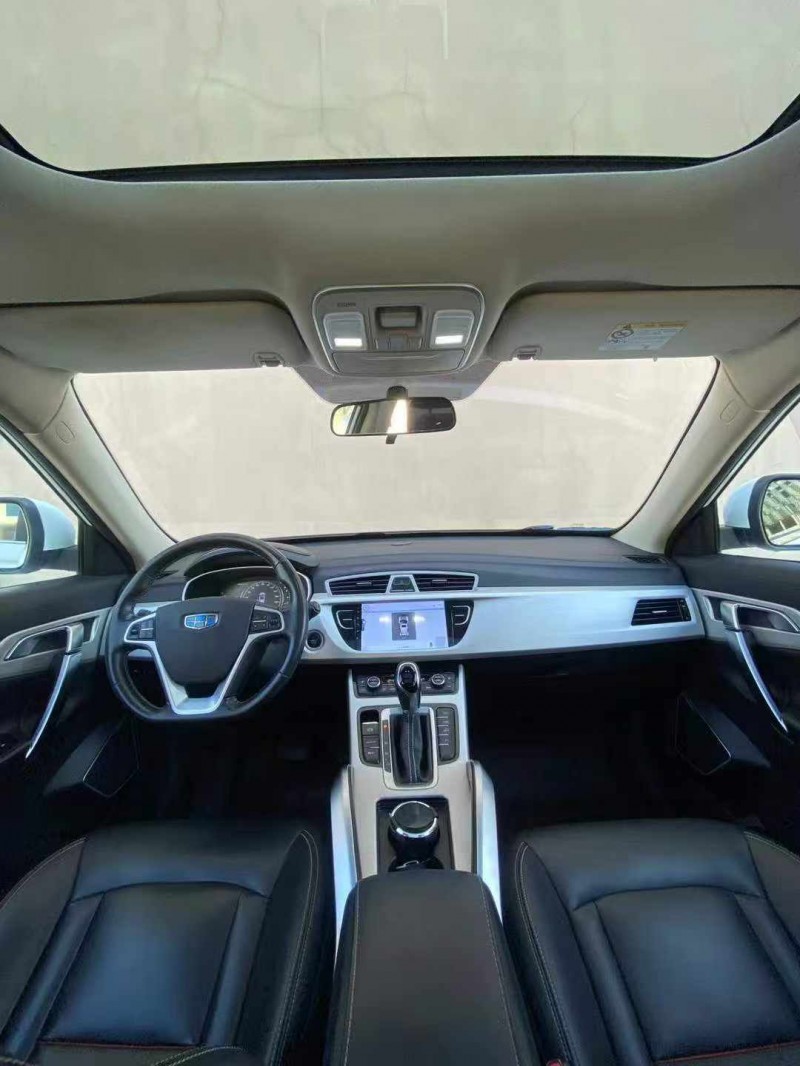 营口19年吉利博越9