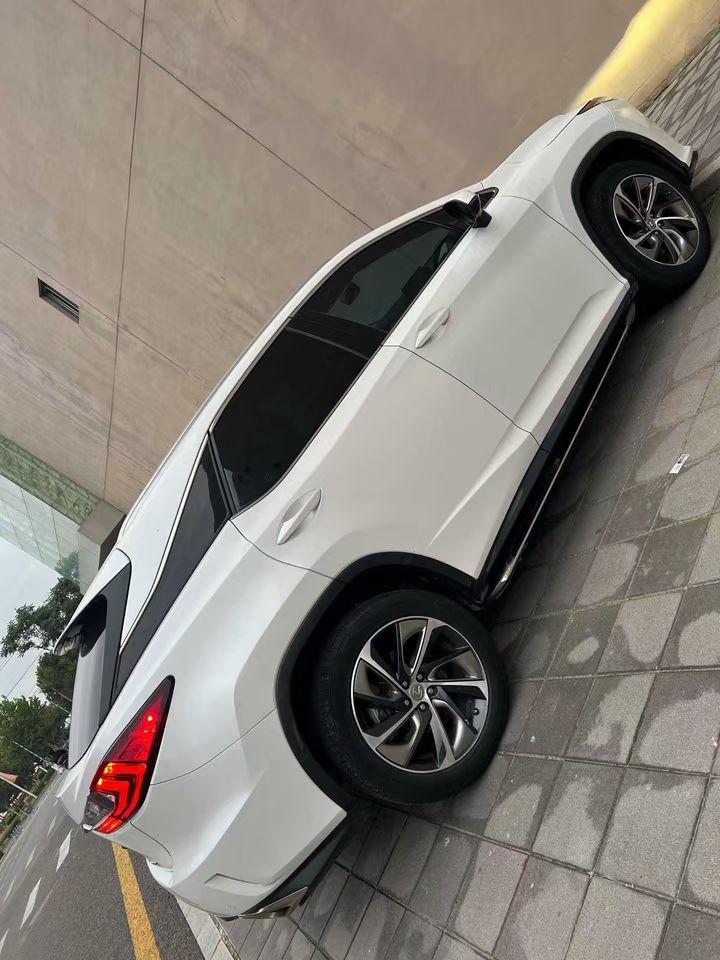 营口16年雷克萨斯RX8