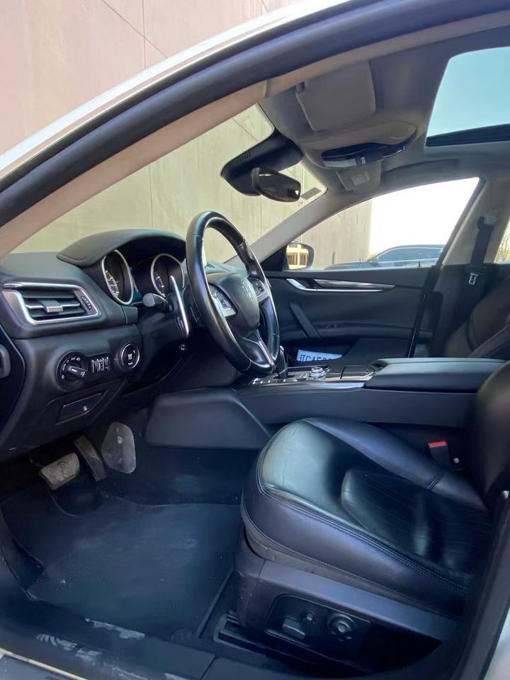 营口18年玛莎拉蒂Ghibli5