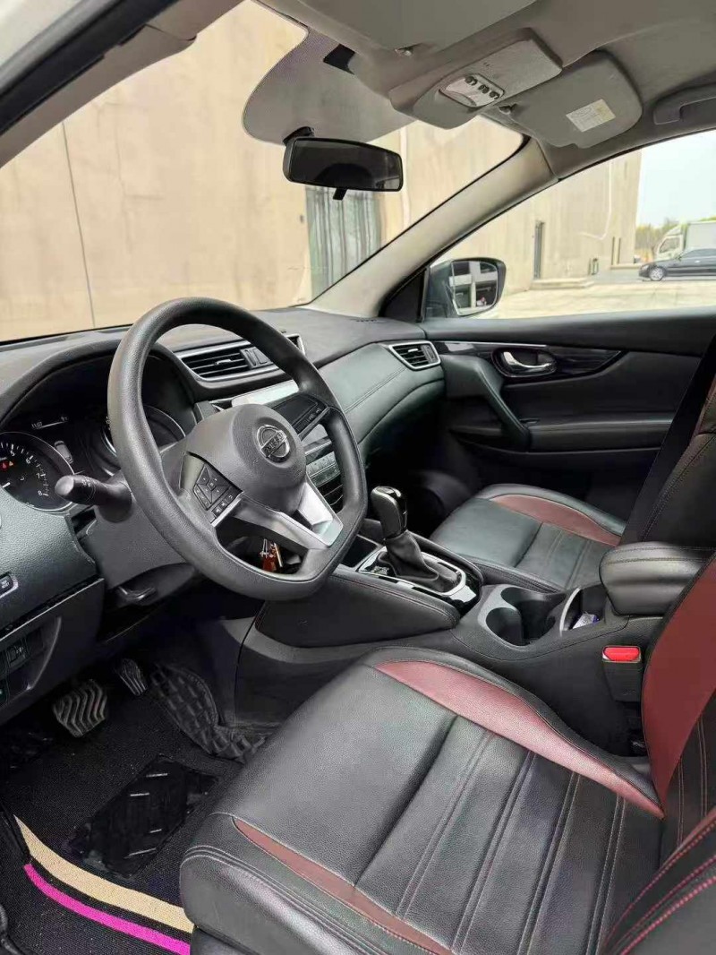 营口21年日产逍客5