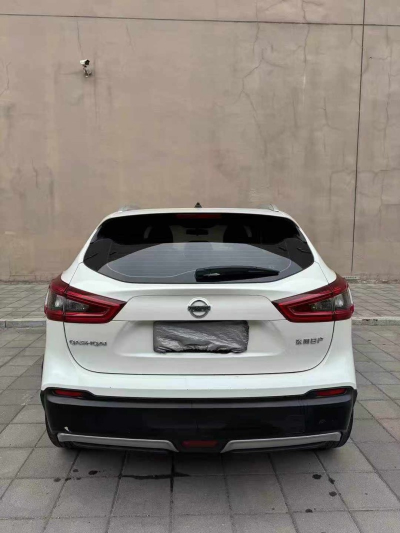 营口21年日产逍客7