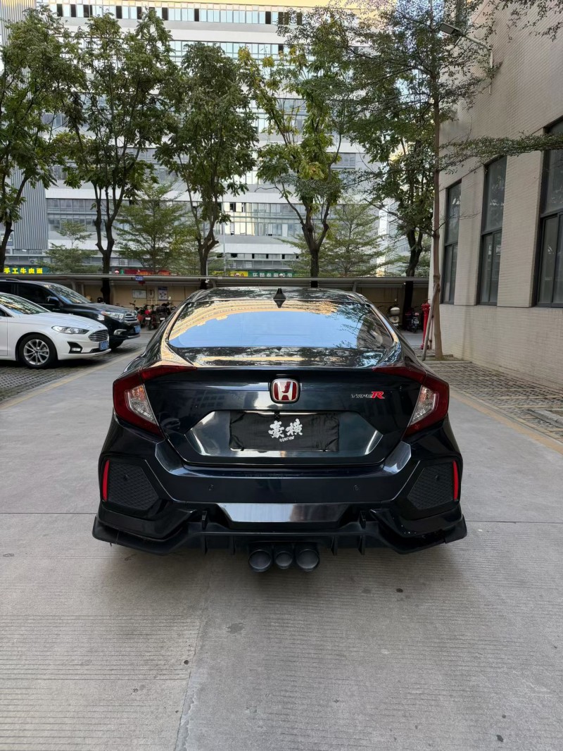 佛山18年本田思域5