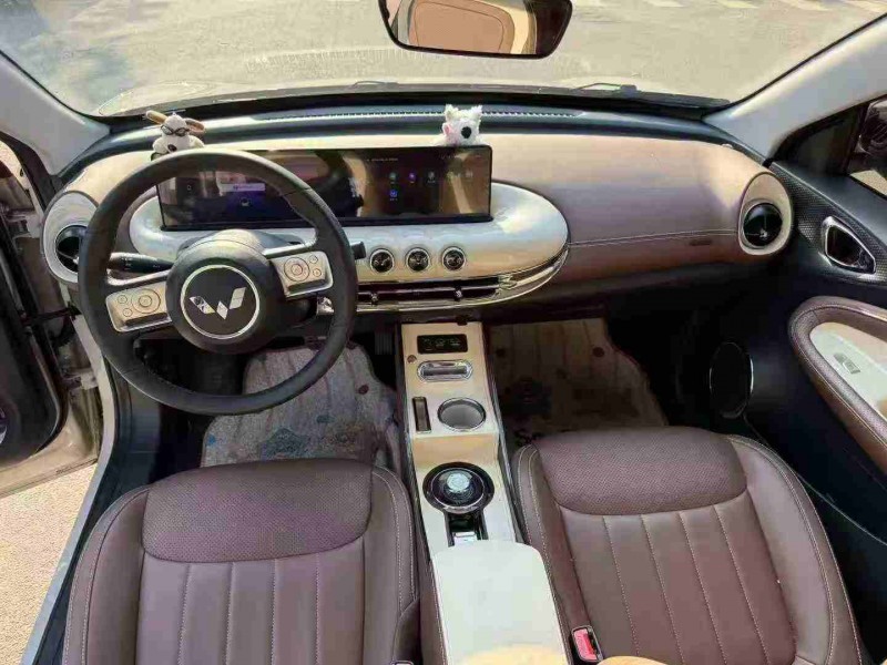 南宁25年五菱汽车缤果5