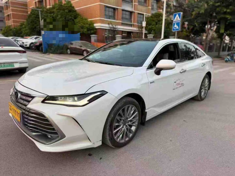 南宁24年丰田亚洲龙2