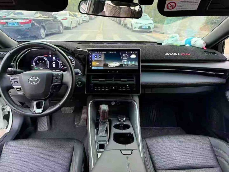 南宁24年丰田亚洲龙5