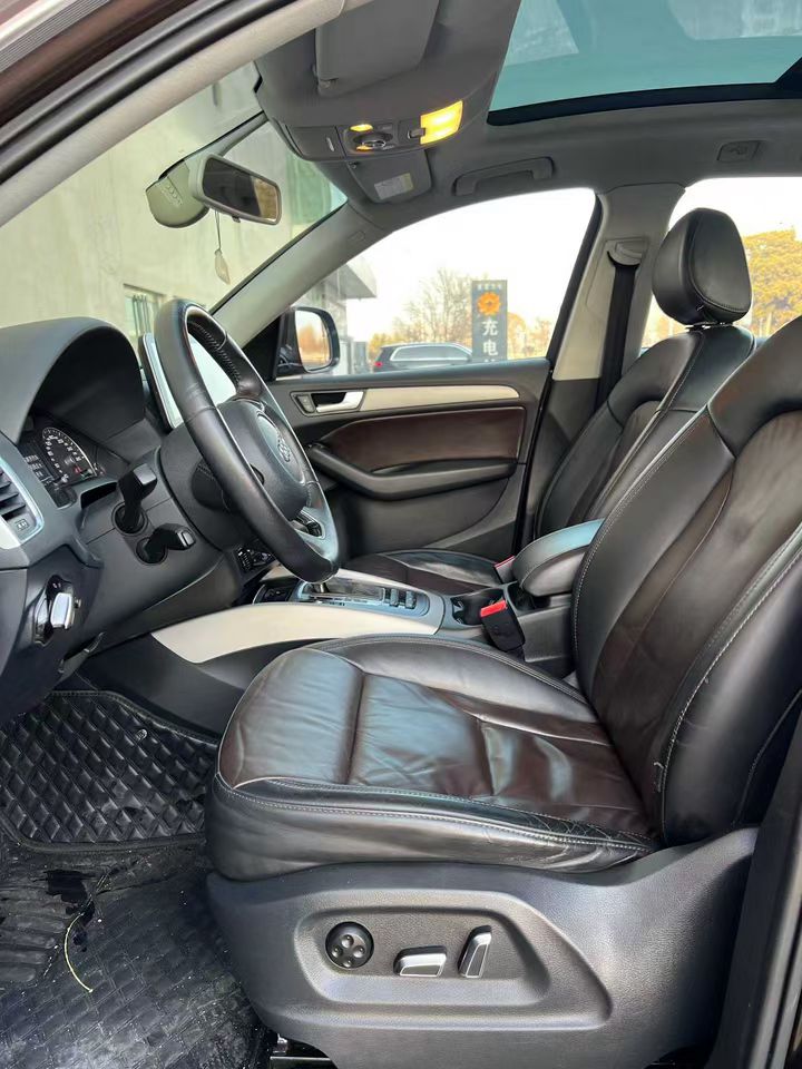 营口16年奥迪Q54