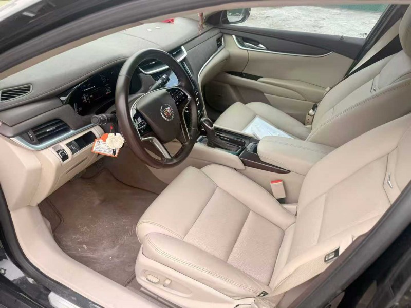 中山15年凯迪拉克XTS7