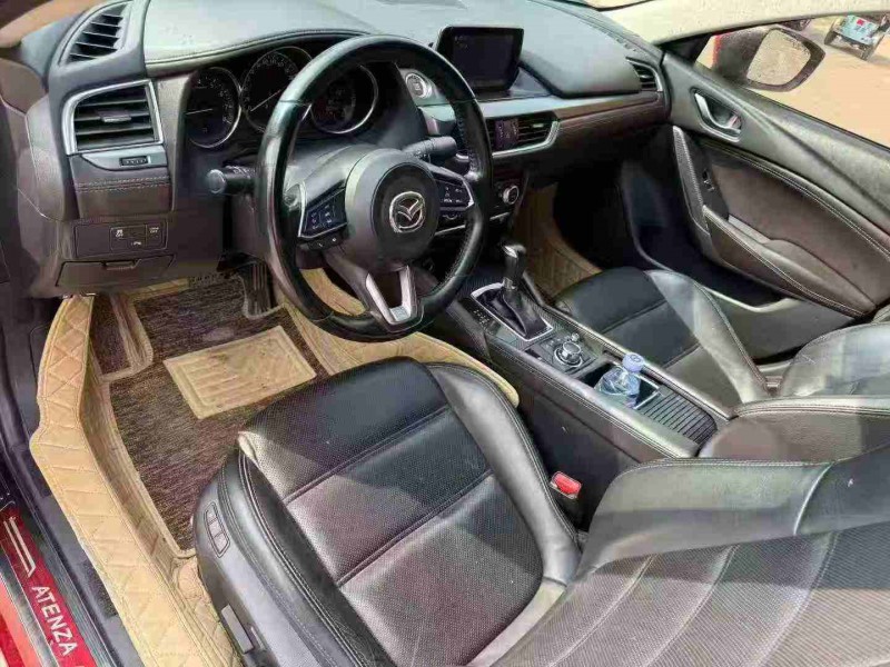 南宁18年马自达阿特兹4