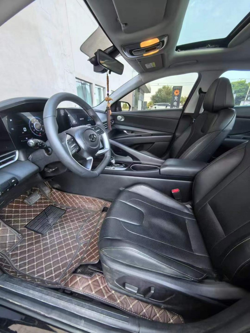 营口22年现代伊兰特4