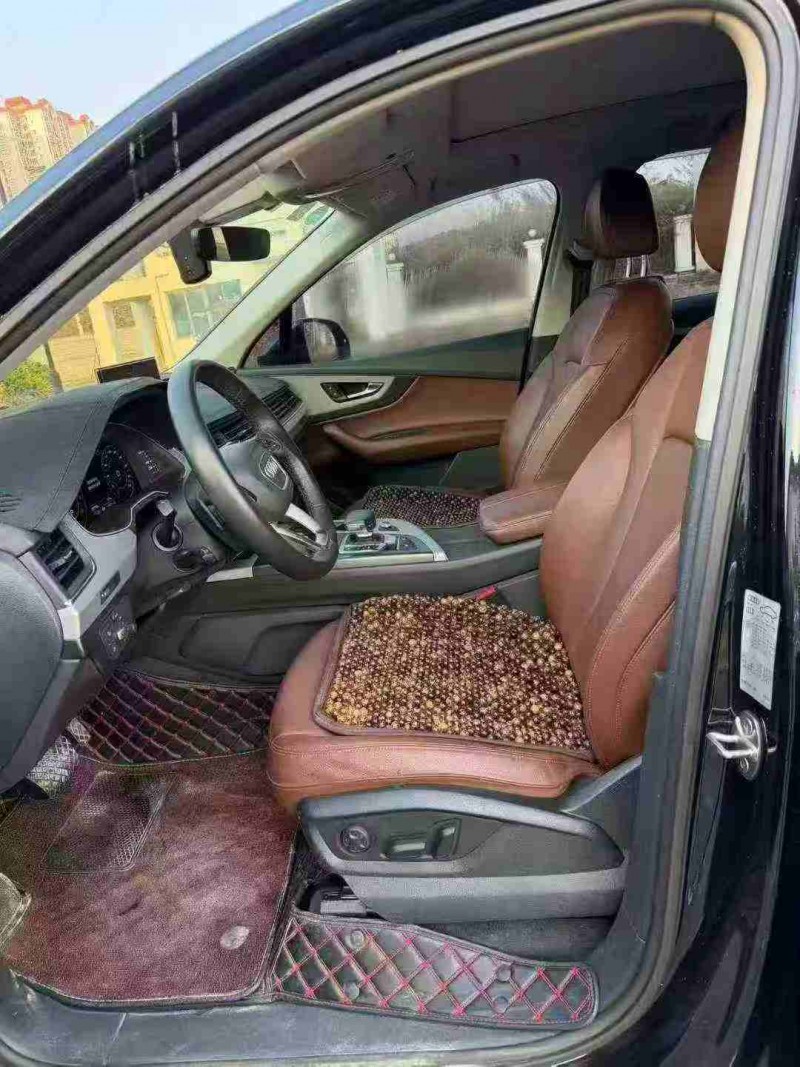 南宁19年奥迪Q74