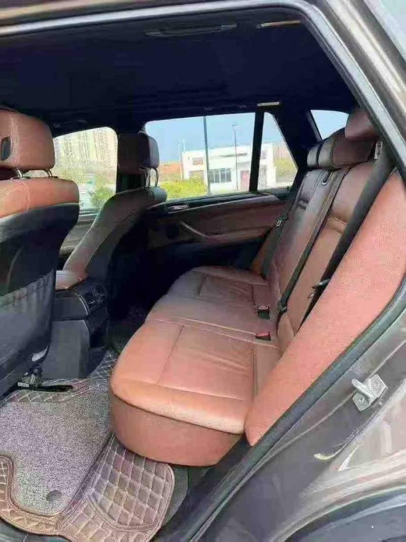 南宁13年宝马X56