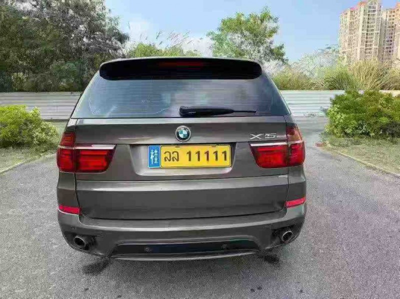 南宁13年宝马X59