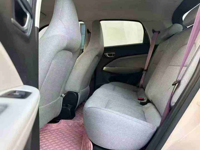 南宁21年零跑汽车T036