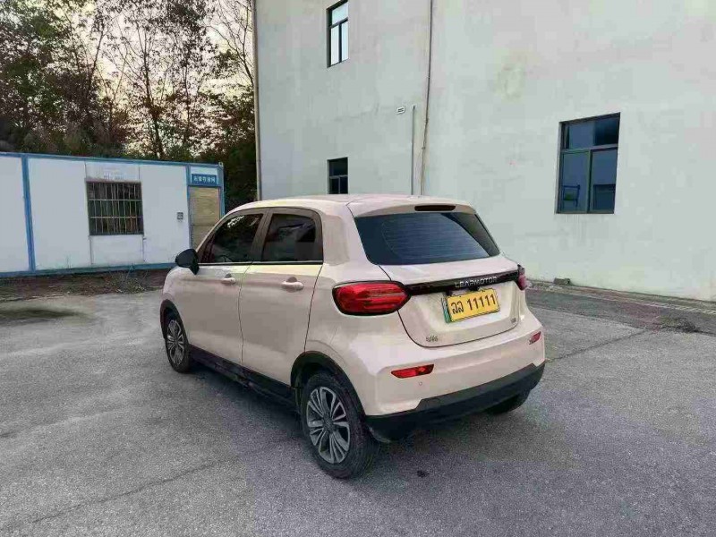 南宁21年零跑汽车T038