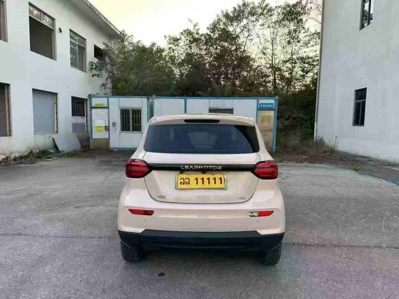 南宁21年零跑汽车T039