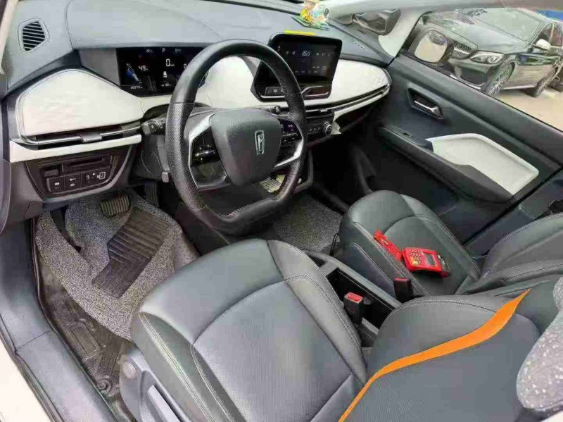 南宁23年奔腾nat4