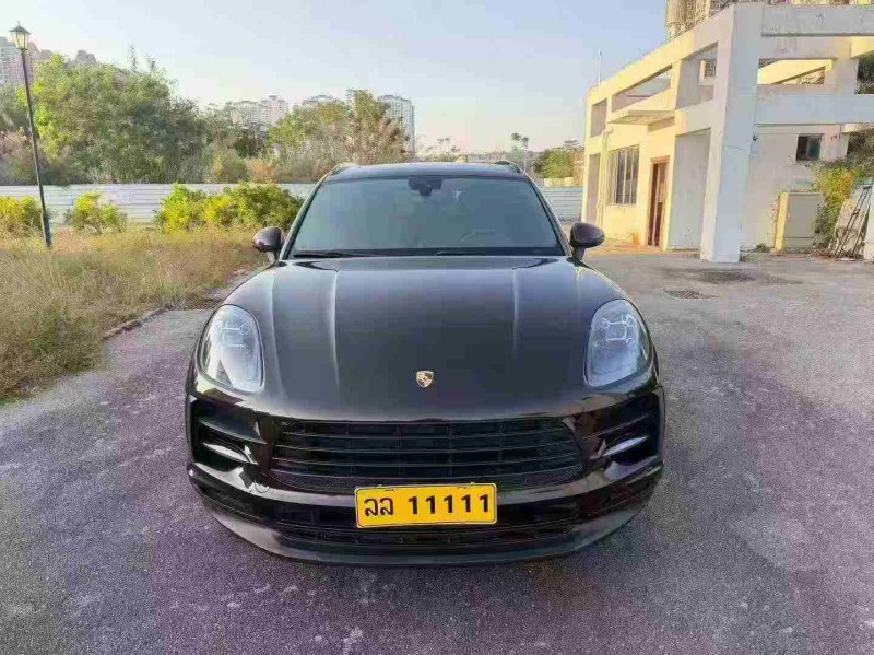 南宁18年保时捷Macan1