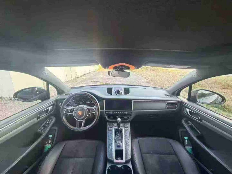 南宁18年保时捷Macan5