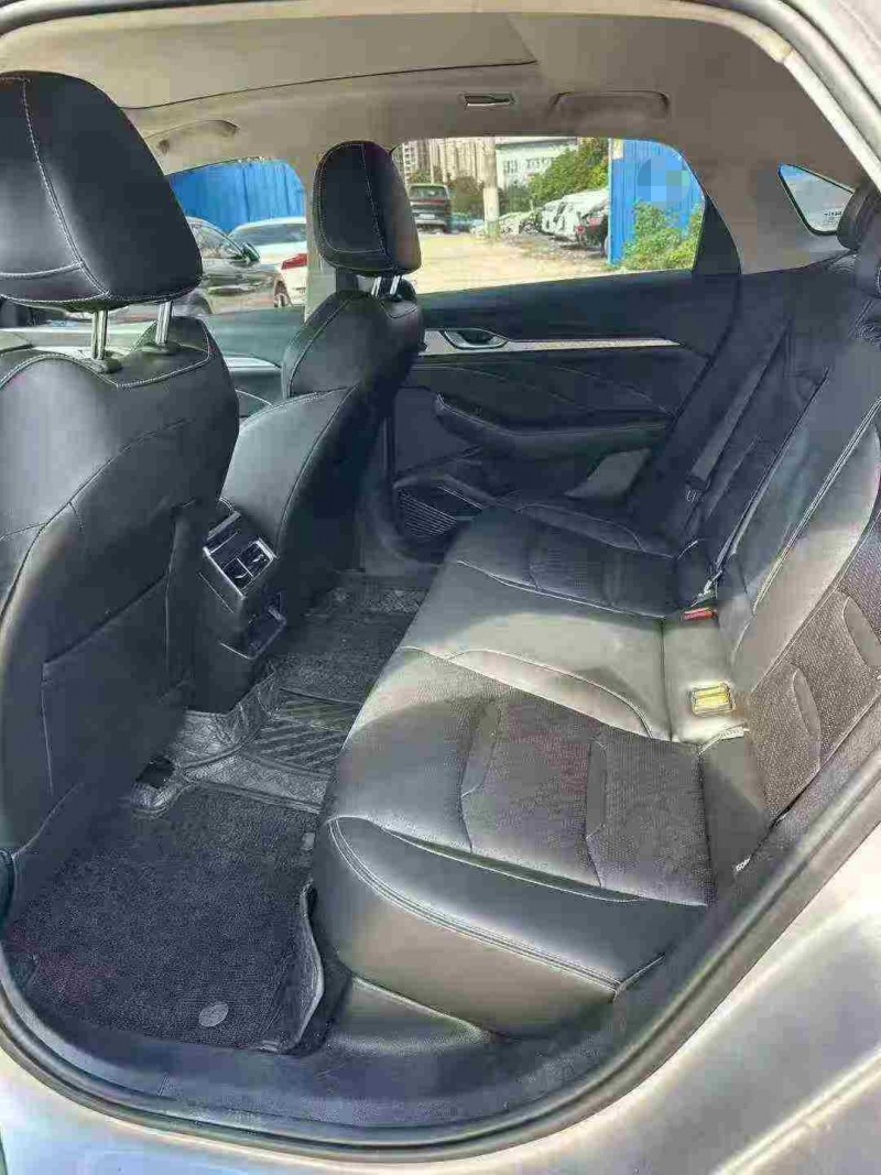 南宁20年吉利星瑞6