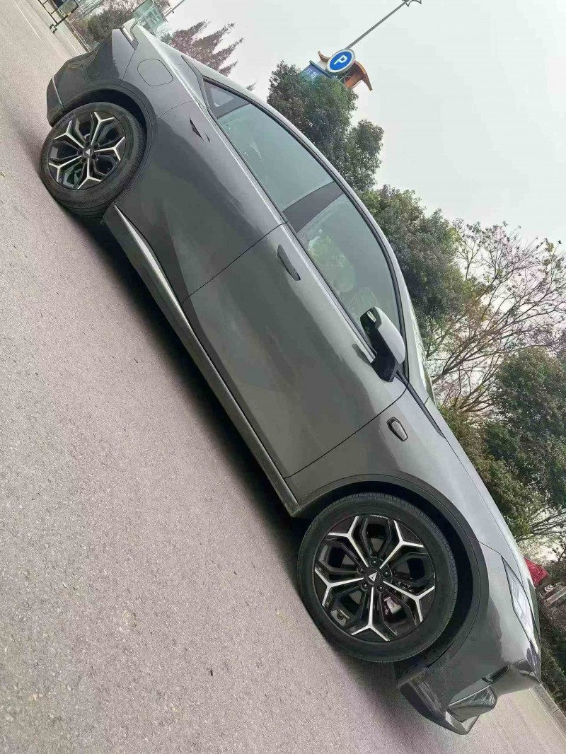 遂宁25年长安汽车深蓝3