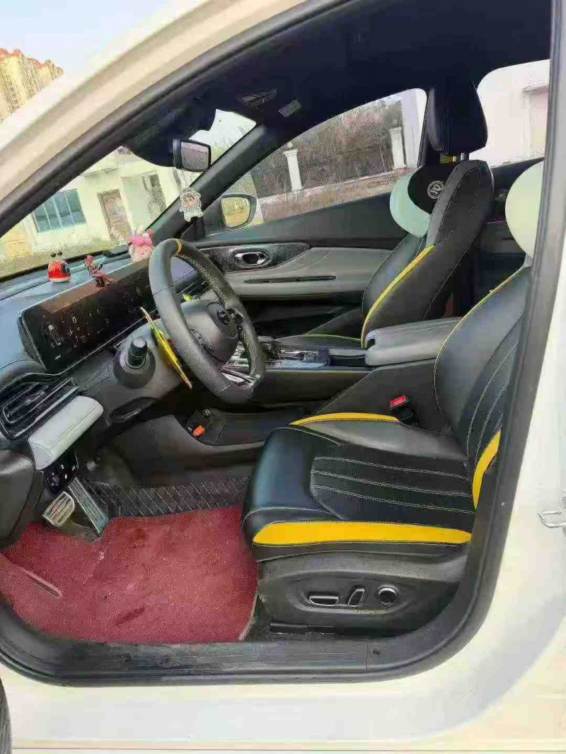 南宁24年传祺影豹4