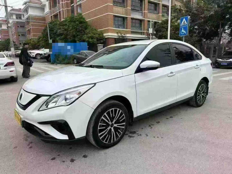 南宁22年东风风行3