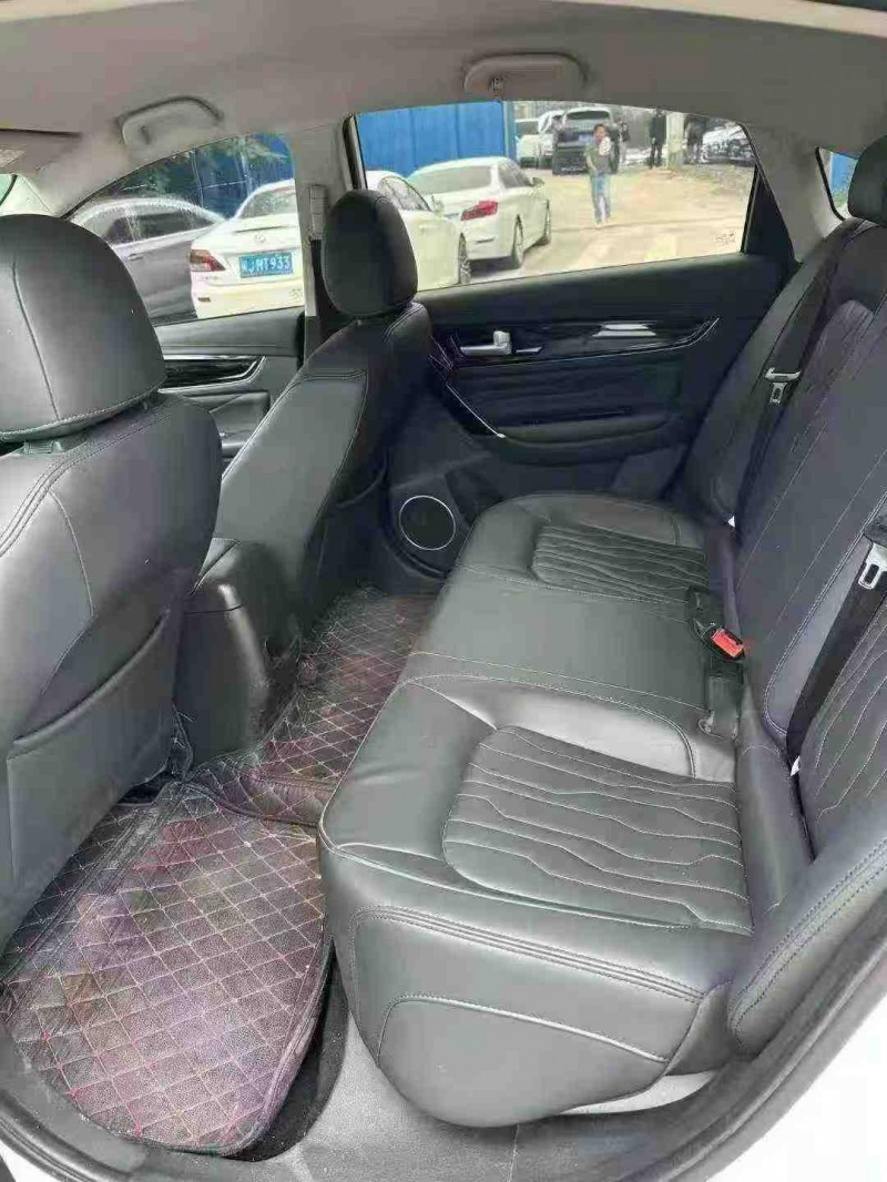 南宁22年东风风行6