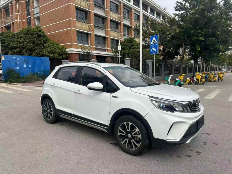 南宁19年吉利远景3